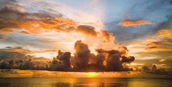 Lamina - sunset in Polynesia