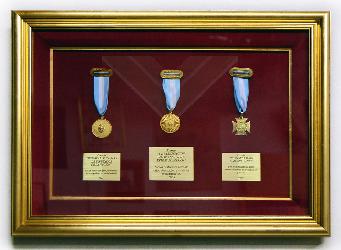 Enmarcado de medallas Enmarcado de laminas
